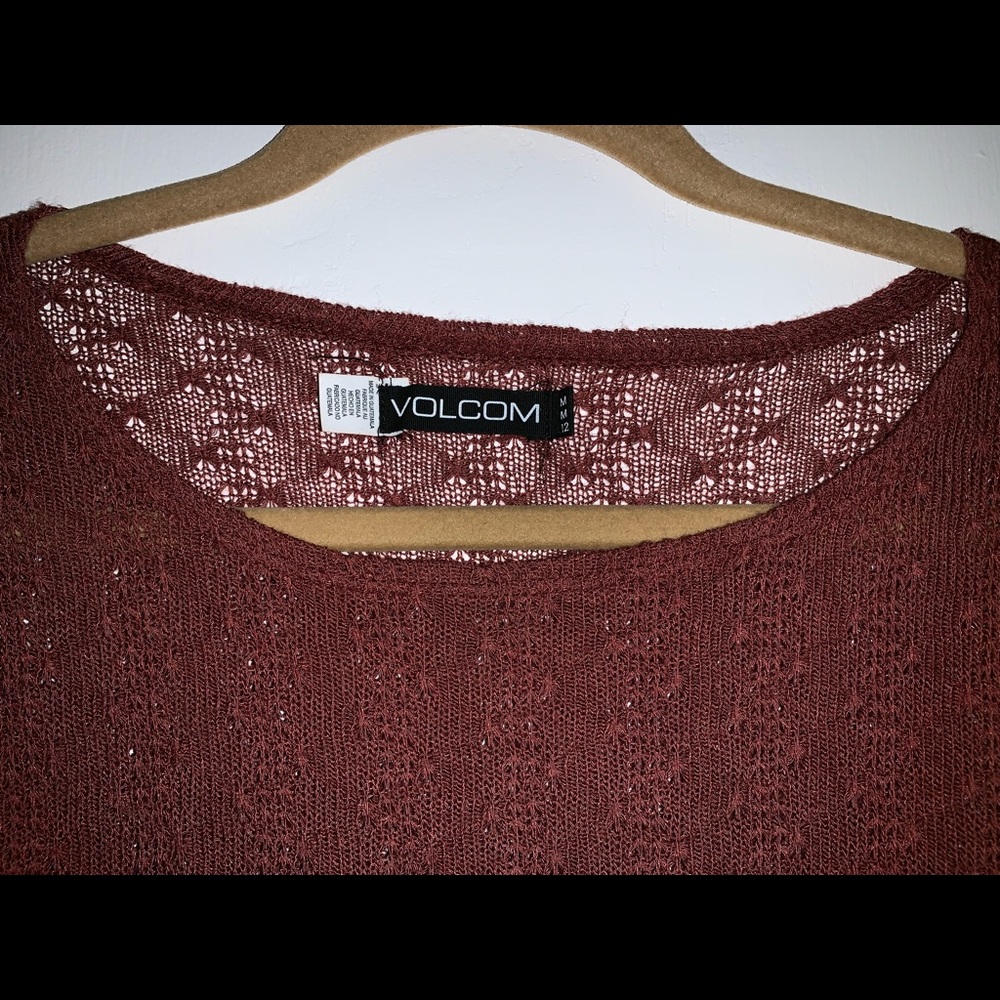 Volcom sweater